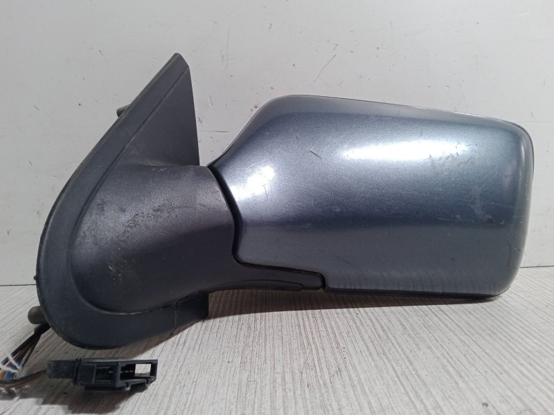 Recambio de retrovisor electrico izquierdo para volkswagen golf iii (1h1) 1.8 referencia OEM IAM   