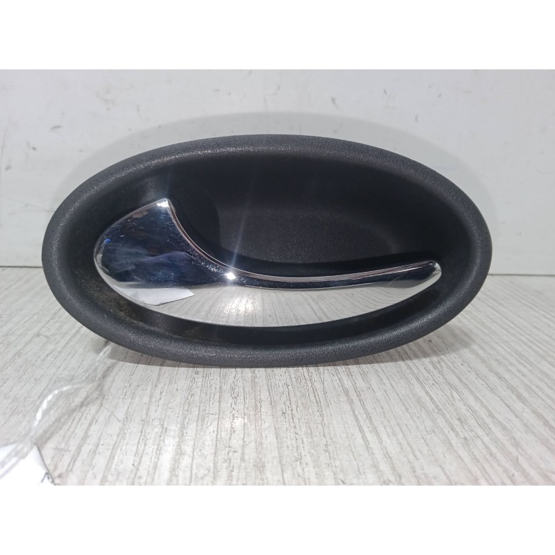 Recambio de maneta interior puerta delantera izquierda para mercedes-benz clk (c209) clk 270 cdi (209.316) referencia OEM IAM p0