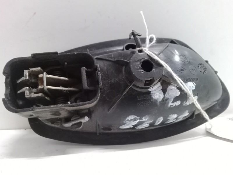 Recambio de maneta interior puerta delantera izquierda para renault fluence (l3_) 1.5 dci (l30d, l30l, l306, l33f, l33l, l33m, l Recambio de maneta interior puerta delantera izquierda para renault fluence (l3_) 1.5 dci (l30d, l30l, l306, l33f, l33l, l33m, l
