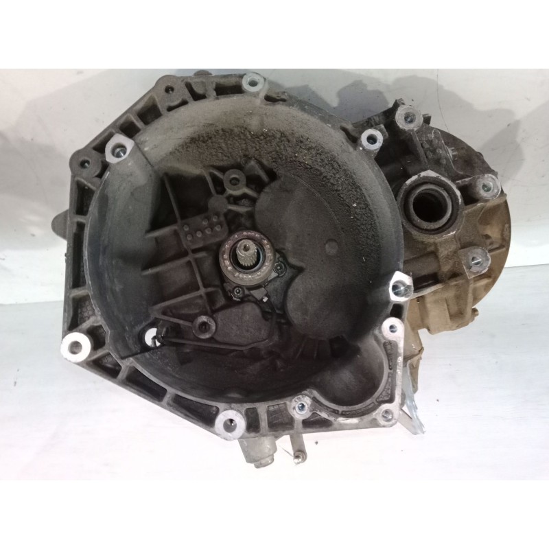 Recambio de caja de cambios manual 6 velocidades para opel zafira / zafira family b (a05) 1.9 cdti (m75) referencia OEM IAM 5519