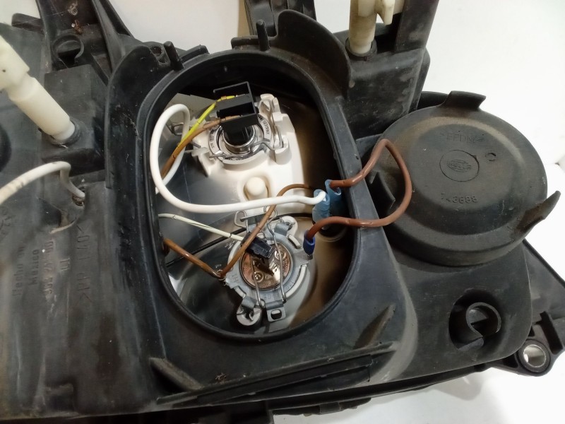 Recambio de faro izquierdo para mercedes-benz clase m (w163) ml 430 (163.172) referencia OEM IAM    Recambio de faro izquierdo para mercedes-benz clase m (w163) ml 430 (163.172) referencia OEM IAM
