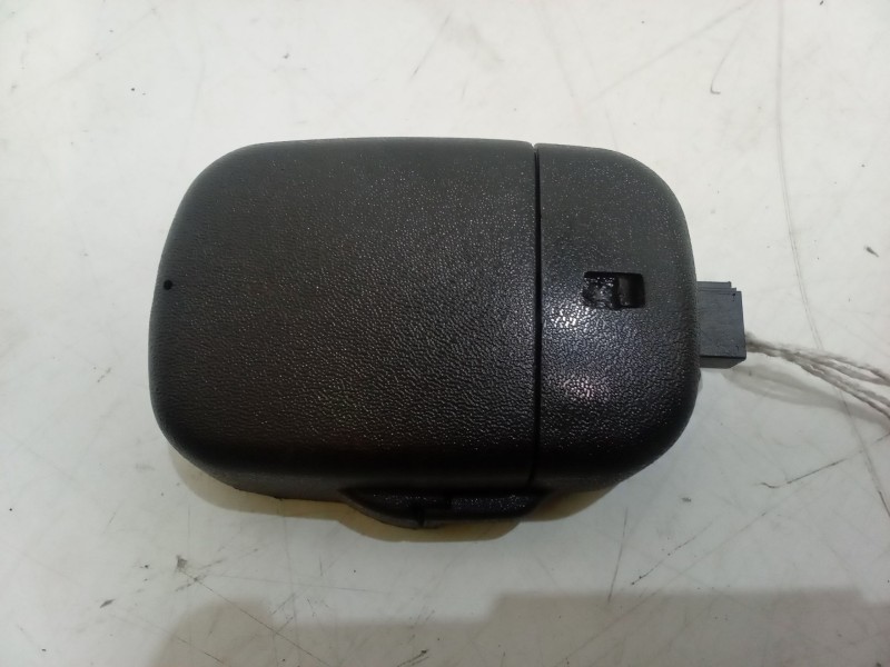 Recambio de sensor lluvia y luces para kia carens iv 1.7 crdi referencia OEM IAM 960002W000  