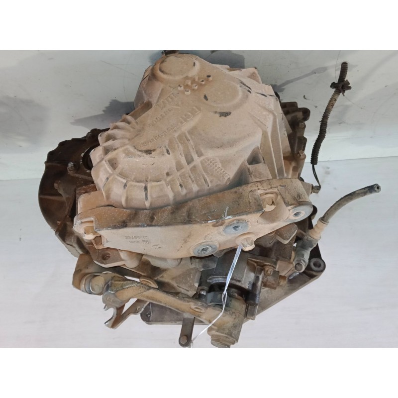 Recambio de caja de cambios manual 6 velocidades para opel zafira / zafira family b (a05) 1.9 cdti (m75) referencia OEM IAM 5519