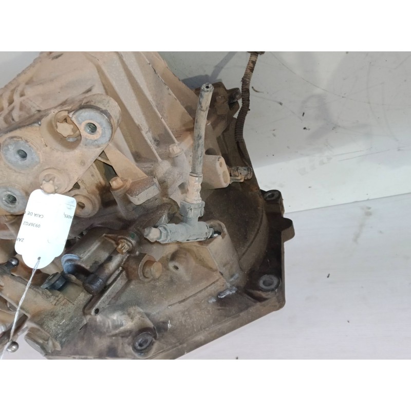 Recambio de caja de cambios manual 6 velocidades para opel zafira / zafira family b (a05) 1.9 cdti (m75) referencia OEM IAM 5519