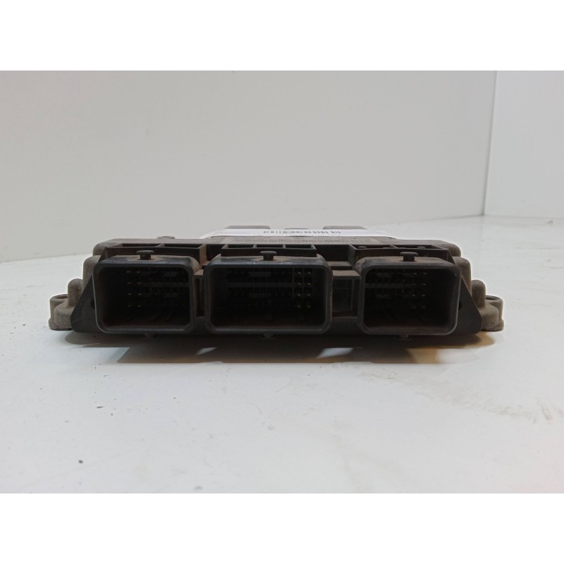 Recambio de centralita motor uce para renault scénic ii (jm0/1_) 1.9 dci (jm0g, jm12, jm1g, jm2c) referencia OEM IAM 0281011390 