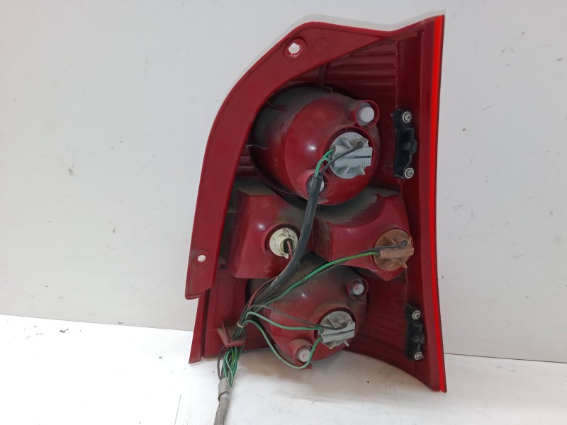 Recambio de piloto trasero izquierdo para hyundai atos (mx) 1.1 referencia OEM IAM   