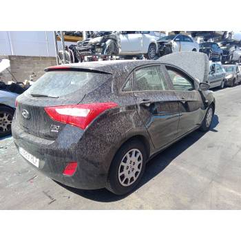 HYUNDAI i30 (GD) de desguace