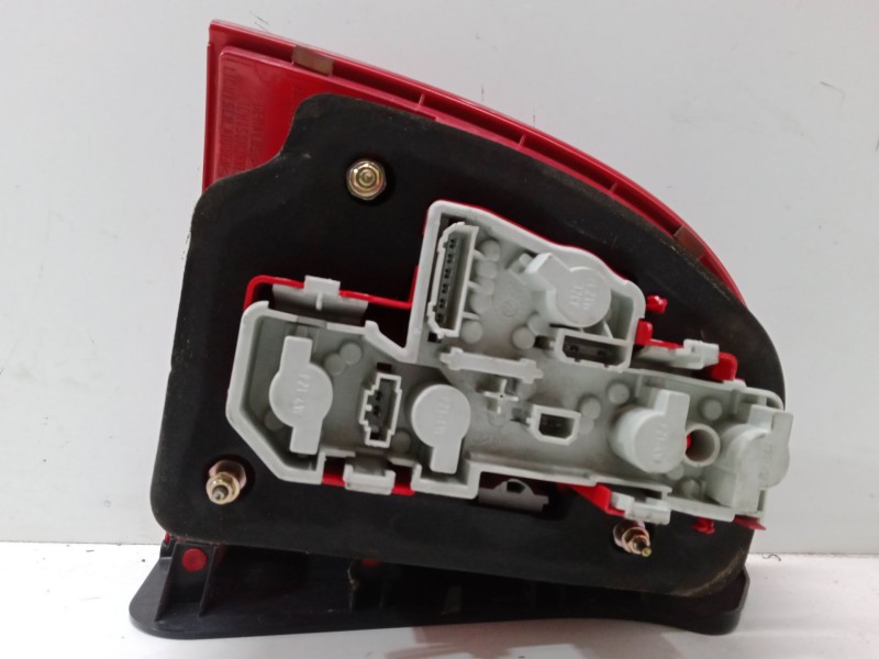 Recambio de piloto trasero derecho para volkswagen passat b5.5 (3b3) 1.9 tdi referencia OEM IAM   