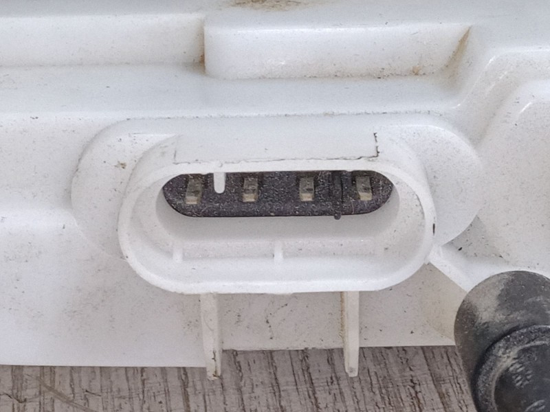 Recambio de cerradura puerta delantera izquierda para renault laguna ii (bg0/1_) 1.9 dci (bg1a, bg1w, bg0g) referencia OEM IAM  