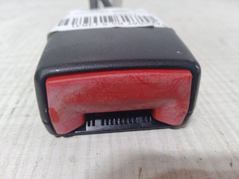 Recambio de anclaje cinturon trasero derecho para volkswagen passat b5.5 (3b3) 1.9 tdi referencia OEM IAM   