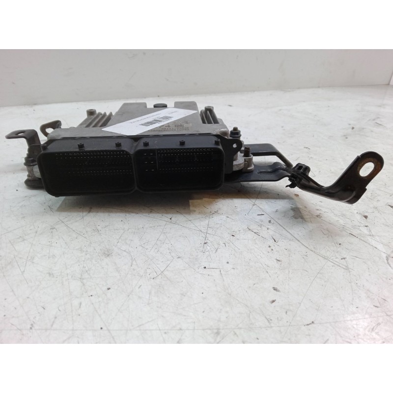 Recambio de centralita motor uce para kia carens iv 1.7 crdi referencia OEM IAM 39171-2A545  0281033603