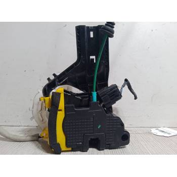 CERRADURA PUERTA DELANTERA IZQUIERDA 