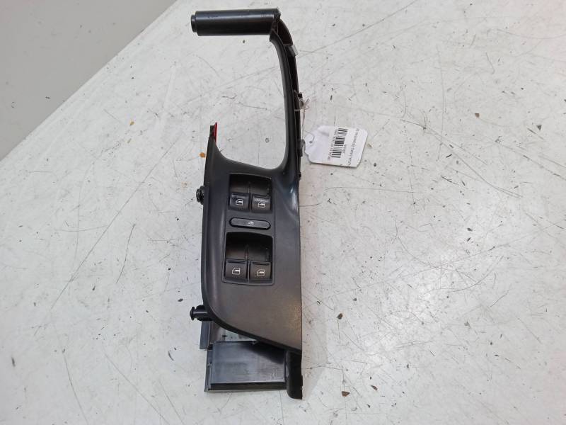 MANDO ELEVALUNAS DELANTERO IZQUIERDO 