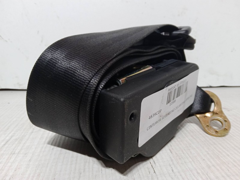 Recambio de cinturon seguridad delantero derecho para volkswagen passat b5.5 (3b3) 1.9 tdi referencia OEM IAM   