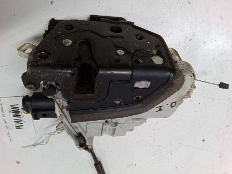CERRADURA PUERTA DELANTERA IZQUIERDA 
