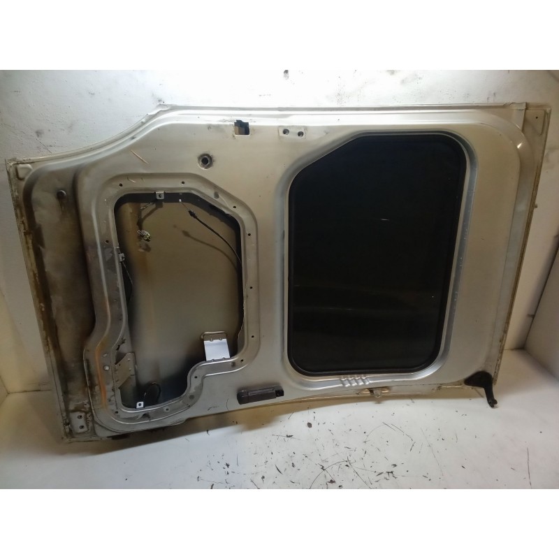 Recambio de puerta lateral corredera izquierda para ford tourneo connect 1.8 tdci referencia OEM IAM   