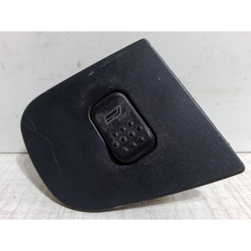 Recambio de mando elevalunas delantero derecho para alfa romeo 145 (930_) 1.9 jtd (930.a4b) referencia OEM IAM   