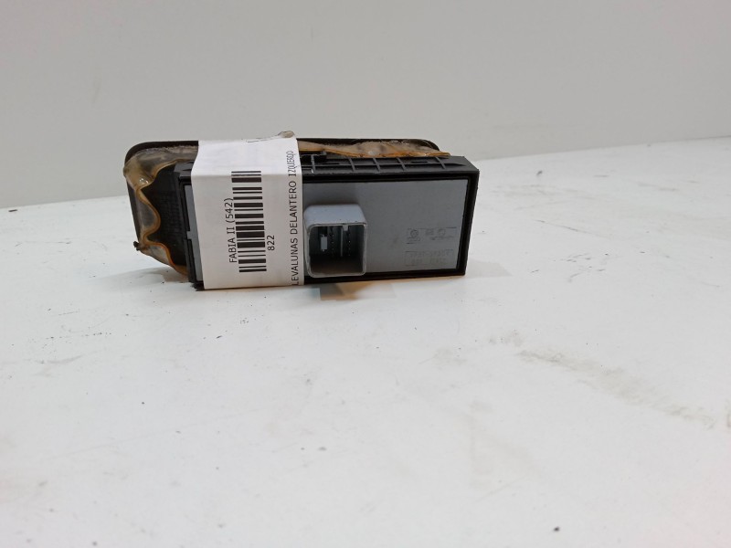 Recambio de mando elevalunas delantero izquierdo para skoda fabia ii (542) 1.4 tsi rs referencia OEM IAM   