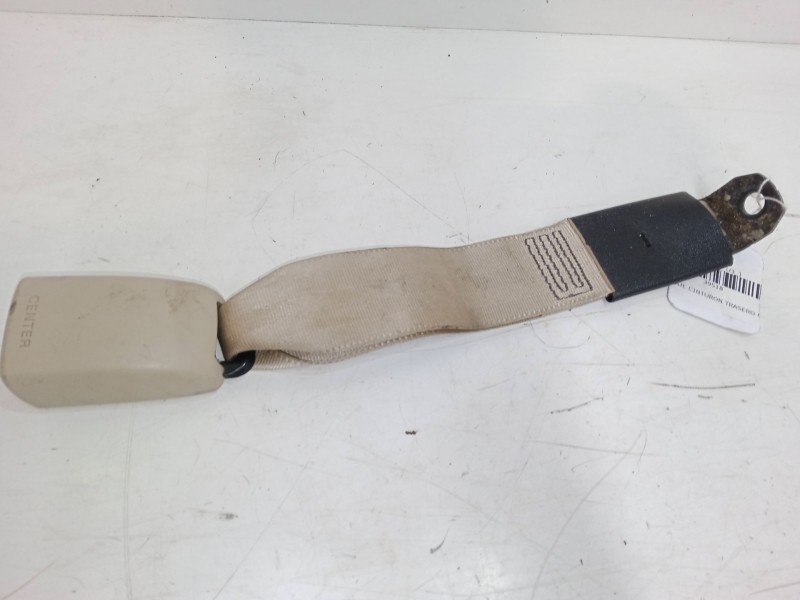 Recambio de anclaje cinturon trasero central para lexus rx (_u3_) 300 (mcu35_) referencia OEM IAM   