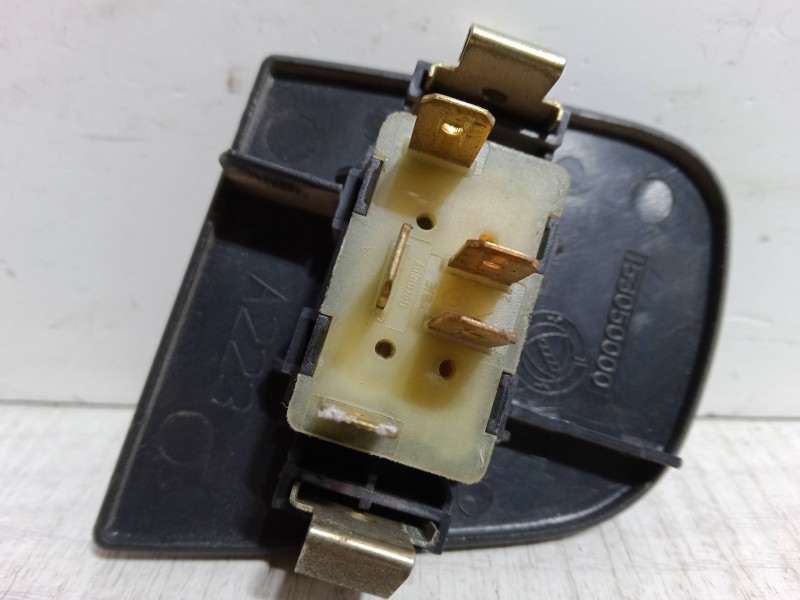 Recambio de mando elevalunas delantero derecho para alfa romeo 145 (930_) 1.9 jtd (930.a4b) referencia OEM IAM   