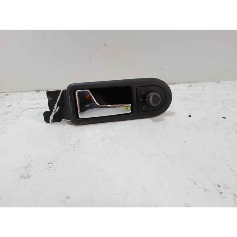 Recambio de maneta interior puerta delantera izquierda para volkswagen golf iv (1j1) 1.9 tdi referencia OEM IAM   