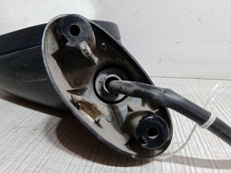 Recambio de retrovisor electrico izquierdo para mitsubishi carisma (da_) 1.9 di-d (da5a) referencia OEM IAM   