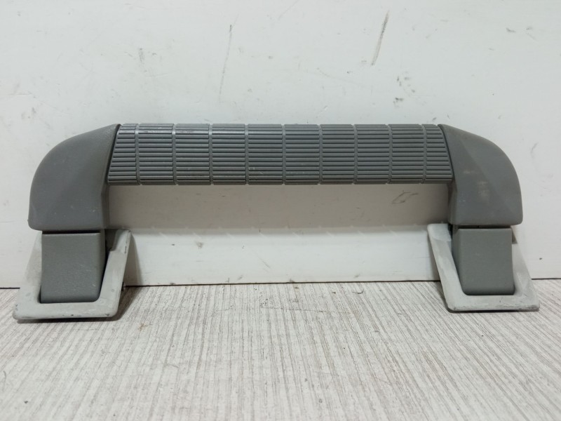 Recambio de asidero del derecho para alfa romeo 145 (930_) 1.9 jtd (930.a4b) referencia OEM IAM   