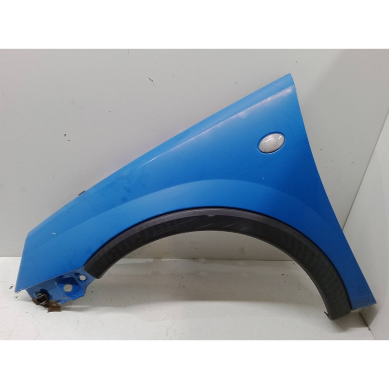 Recambio de aleta delantera izquierda para opel corsa c (x01) 1.0 (f08, f68) referencia OEM IAM   