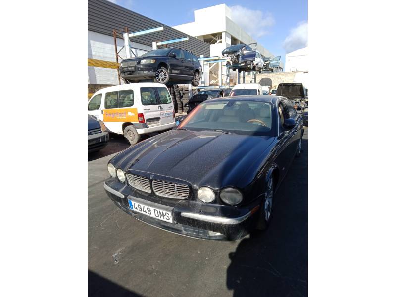 JAGUAR XJ (X350, X358)
