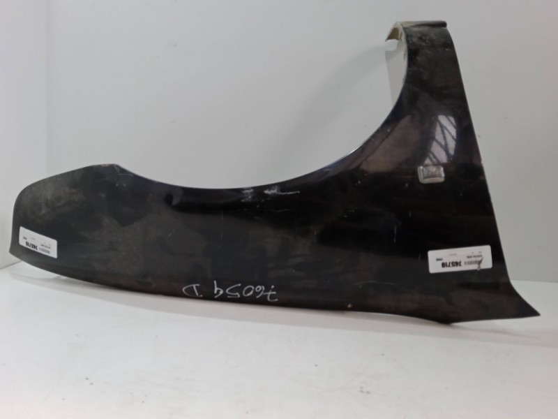 Recambio de aleta delantera derecha para mg mg zr 105 referencia OEM IAM   