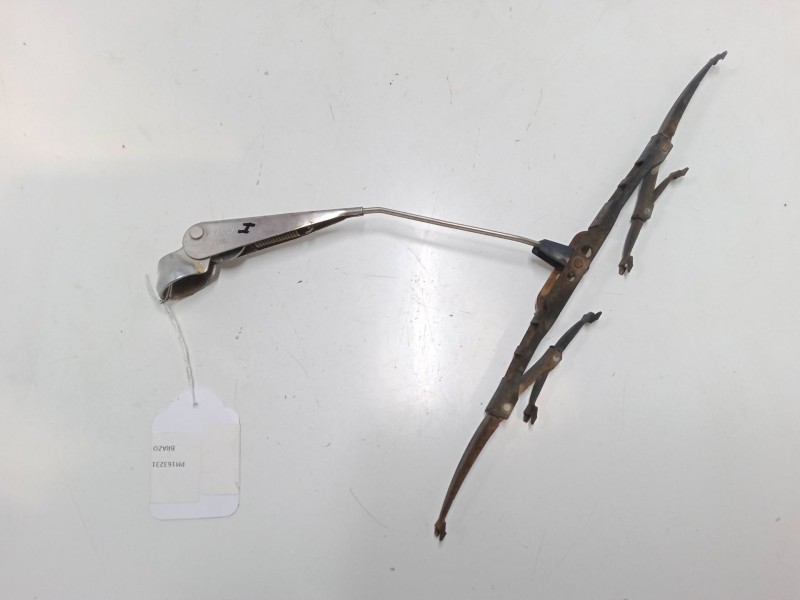 Recambio de brazo limpia delantero izquierdo para seat 600 (110b) 0.8 referencia OEM IAM   