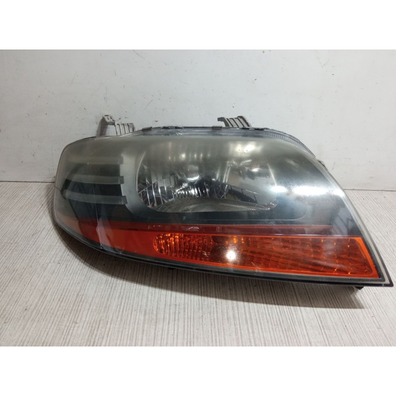 Recambio de faro derecho para chevrolet aveo / kalos hatchback (t200) 1.4 16v referencia OEM IAM   