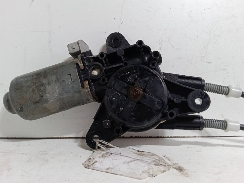 Recambio de elevalunas electrico delantero izquierdo para citroën saxo (s0, s1) 1.1 x, sx referencia OEM IAM 400355A  