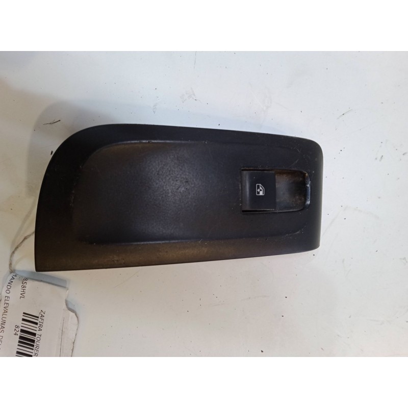 Recambio de mando elevalunas delantero derecho para opel zafira tourer c (p12) 1.4 lpg (75) referencia OEM IAM 13301886  211399