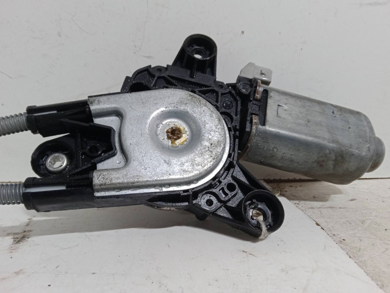 Recambio de elevalunas electrico delantero izquierdo para citroën saxo (s0, s1) 1.1 x, sx referencia OEM IAM 400355A  