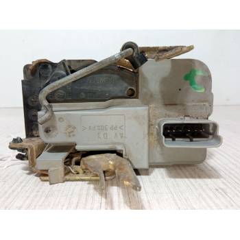 CERRADURA PUERTA DELANTERA DERECHA 