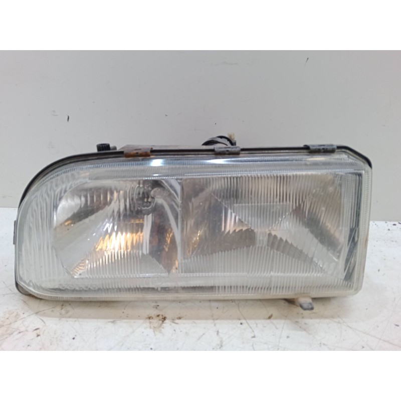 Recambio de faro izquierdo para volvo 850 (854) 2.4 referencia OEM IAM   