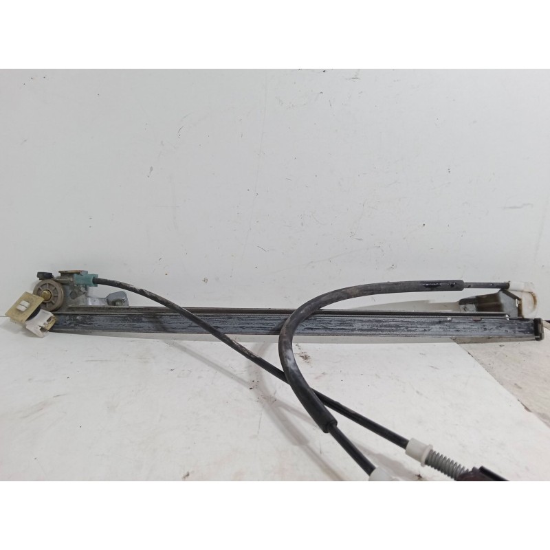 Recambio de elevalunas electrico delantero izquierdo para citroën saxo (s0, s1) 1.1 x, sx referencia OEM IAM 400355A  