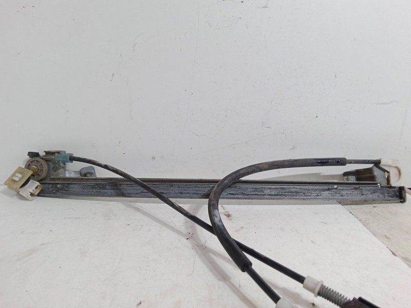 Recambio de elevalunas electrico delantero izquierdo para citroën saxo (s0, s1) 1.1 x, sx referencia OEM IAM 400355A  