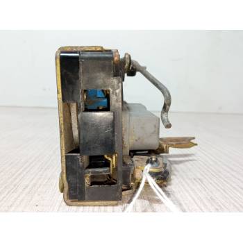 CERRADURA PUERTA DELANTERA DERECHA 