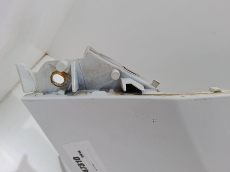 Recambio de aleta delantera derecha para renault clio iii (br0/1, cr0/1) 1.2 16v (br02, br0j, br11, cr02, cr0j, cr11) referencia