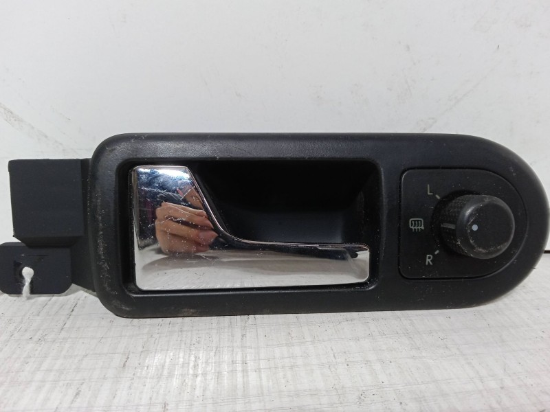 Recambio de maneta interior puerta delantera izquierda para volkswagen passat b5.5 (3b3) 1.9 tdi referencia OEM IAM   