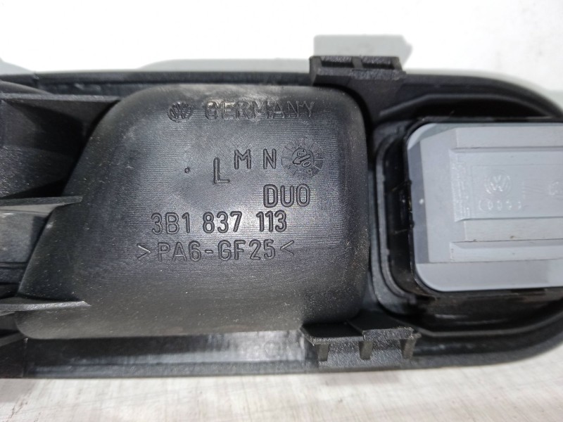 Recambio de maneta interior puerta delantera izquierda para volkswagen passat b5.5 (3b3) 1.9 tdi referencia OEM IAM   