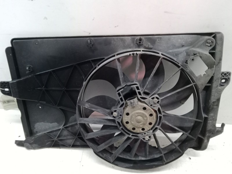 Recambio de electroventilador para opel meriva a monospace (x03) 1.6 16v (e75) referencia OEM IAM   