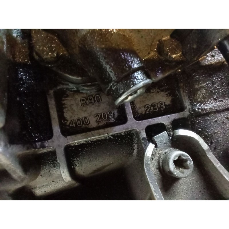 Recambio de caja de cambios manual 5 velocidades para opel corsa c (x01) 1.0 (f08, f68) referencia OEM IAM 400209233  R90