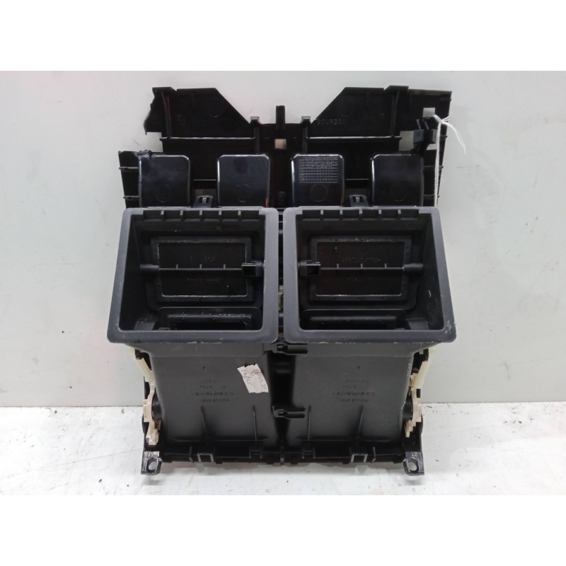 Recambio de aireador central para peugeot 407 (6d_) 2.0 hdi 135 (6drhrh, 6drhre, 6drhrg, 6drhrj) referencia OEM IAM   