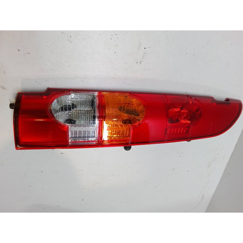 Recambio de piloto trasero derecho para renault kangoo express (fc0/1_) 1.2 (fc01, fc0a, fc0f) referencia OEM IAM   