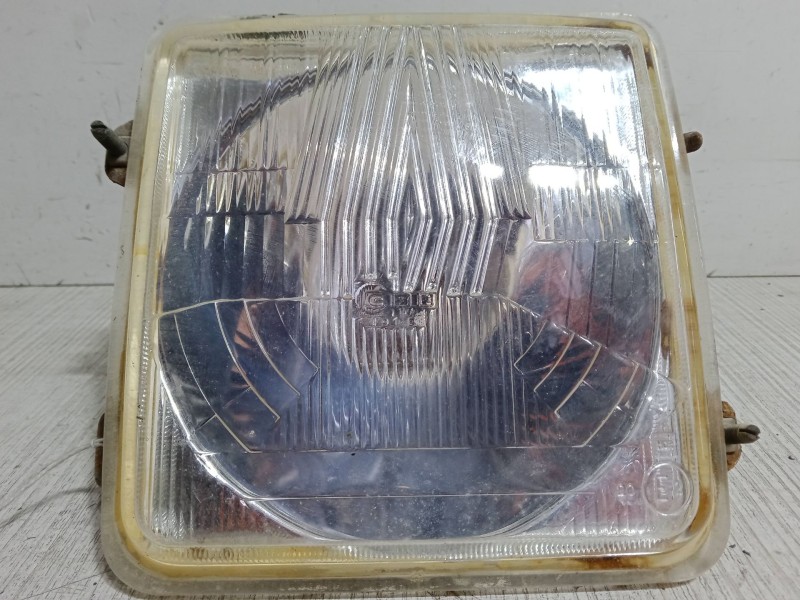 Recambio de faro izquierdo para renault 6 tl referencia OEM IAM   