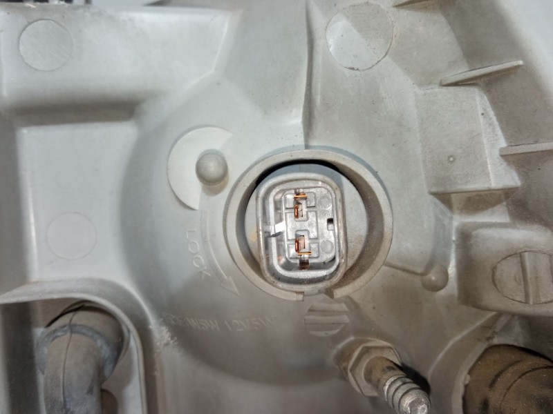 Recambio de faro derecho para chevrolet aveo / kalos hatchback (t200) 1.4 16v referencia OEM IAM   