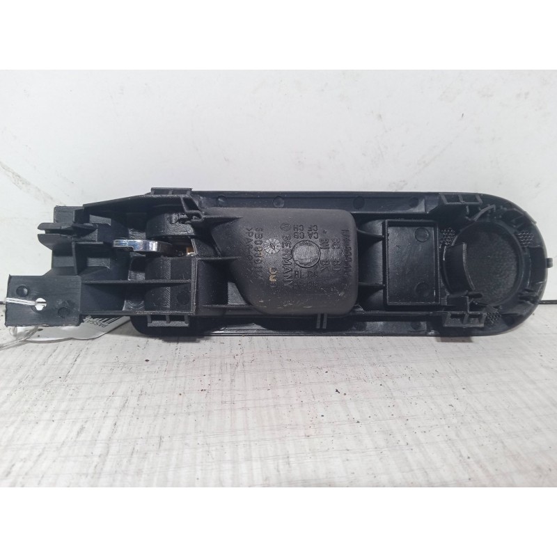 Recambio de maneta interior puerta trasera derecha para volkswagen passat b5.5 (3b3) 1.9 tdi referencia OEM IAM   